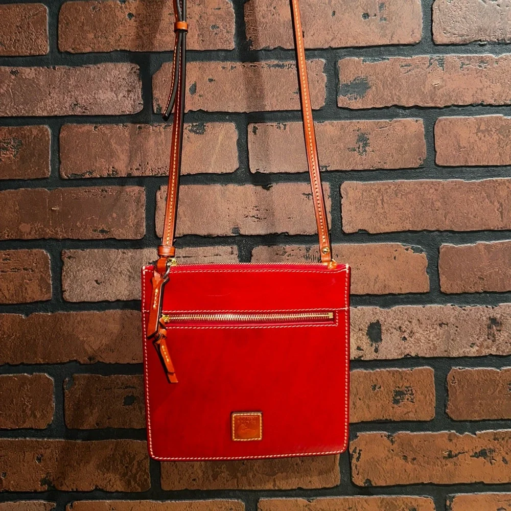 Dooney & Bourke Rich Red Leather bag